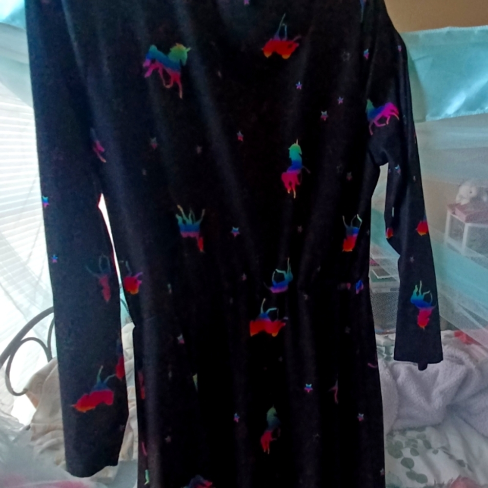 Girsl dress